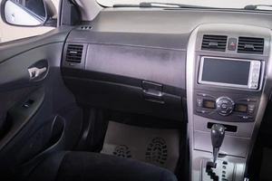 Универсал Toyota Corolla Fielder 2010 года, 1039000 рублей, Томск