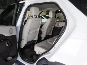 Внедорожник Land Rover Discovery 2019 года, 4300000 рублей, Санкт-Петербург