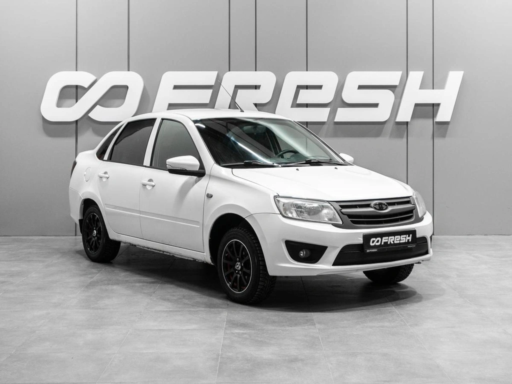 Седан ВАЗ (LADA) Granta 2015 года, 469000 рублей, Тюмень