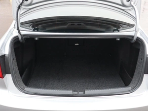 Седан Volkswagen Jetta 2018 года, 1400000 рублей, Железногорск