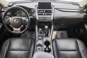 Внедорожник Lexus NX 2016 года, 2699000 рублей, Барнаул