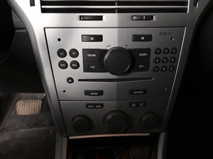 Хетчбэк Opel Astra GTC 2010 года, 648000 рублей, Ставрополь