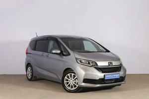 Минивэн Honda Freed 2020 года, 1859000 рублей, Новосибирск