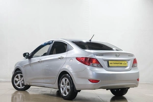 Седан Hyundai Solaris 2011 года, 549000 рублей, Новокузнецк