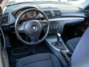 Хетчбэк BMW 1 серия 2010 года, 890000 рублей, Краснодар
