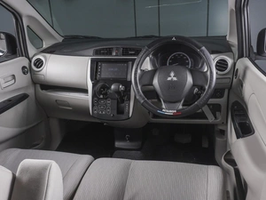 Хетчбэк Mitsubishi EK Wagon 2014 года, 670000 рублей, Ростов-на-Дону