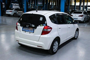 Хетчбэк Honda Fit 2011 года, 838000 рублей, Солонцы
