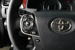 Седан Toyota Camry 2013 года, 1689000 рублей, Пермь