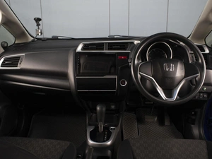 Хетчбэк Honda Fit 2017 года, 1110000 рублей, Омск