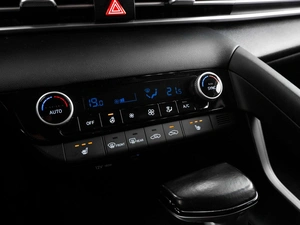 Седан Hyundai Elantra 2023 года, 2499000 рублей, Тюмень