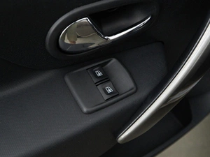 Хетчбэк Renault Sandero 2018 года, 1199444 рублей, Москва