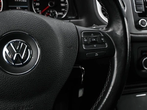 Внедорожник Volkswagen Tiguan 2013 года, 1549000 рублей, Кирилловка