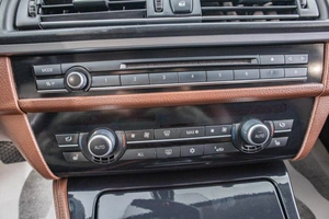 Седан BMW 5 серия 2011 года, 1999000 рублей, Барнаул