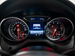 Внедорожник Mercedes-benz GLA-класс 2017 года, 2250000 рублей, Красноярск