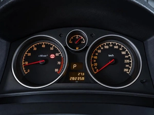 Хетчбэк Opel Astra 2010 года, 519000 рублей, Тюмень