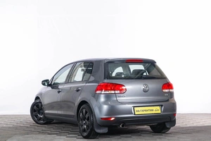 Хетчбэк Volkswagen Golf 2012 года, 839000 рублей, Тюмень