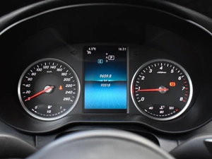 Седан Mercedes-benz C-класс 2019 года, 2600000 рублей, Краснодар