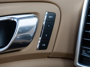 Внедорожник Porsche Cayenne 2017 года, 5300000 рублей, Краснодар