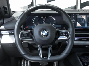 Седан BMW 5 серия 2023 года, 7655880 рублей, Ставрополь