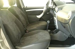 Хетчбэк Renault Sandero 2010 года, 559000 рублей, Омск