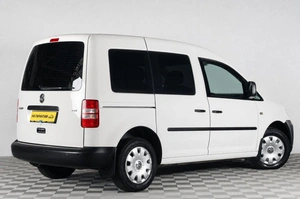Фургон Volkswagen Caddy 2011 года, 949000 рублей, Челябинск