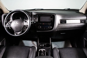 Внедорожник Mitsubishi Outlander 2013 года, 1239000 рублей, Сургут