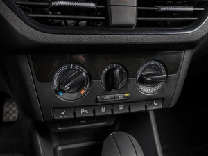 Лифтбек Volkswagen Polo 2021 года, 1499000 рублей, Воронеж