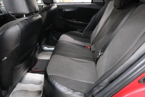 Седан Toyota Corolla 2011 года, 1149000 рублей, Омск