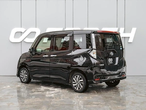 Хетчбэк Toyota Tank 2018 года, 1270000 рублей, Краснодар