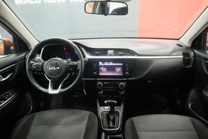 Седан Kia Rio 2021 года, 1690000 рублей, Курск