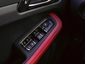 Внедорожник Porsche Macan 2023 года, 8840000 рублей, Краснодар