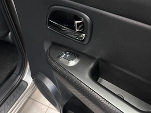 Минивэн Kia Carens 2011 года, 829000 рублей, Красноярск