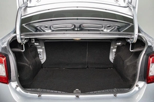 Седан Renault Logan Stepway 2020 года, 1239000 рублей, Сургут