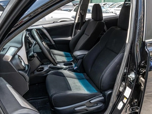 Внедорожник Toyota RAV4 2018 года, 2340000 рублей, Краснодар