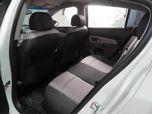 Седан Chevrolet Cruze 2012 года, 899000 рублей, Воронеж