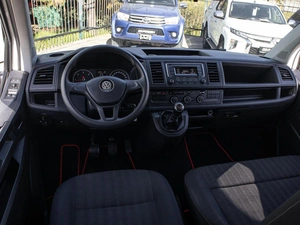 Минивэн Volkswagen Caravelle 2019 года, 3487000 рублей, Большой Сочи