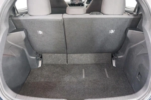 Хетчбэк Toyota Yaris 2021 года, 1149000 рублей, Красноярск