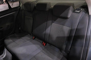 Седан Volkswagen Jetta 2009 года, 739000 рублей, Новокузнецк