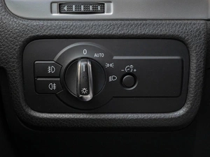 Внедорожник Volkswagen Touareg 2016 года, 3325000 рублей, Краснодар