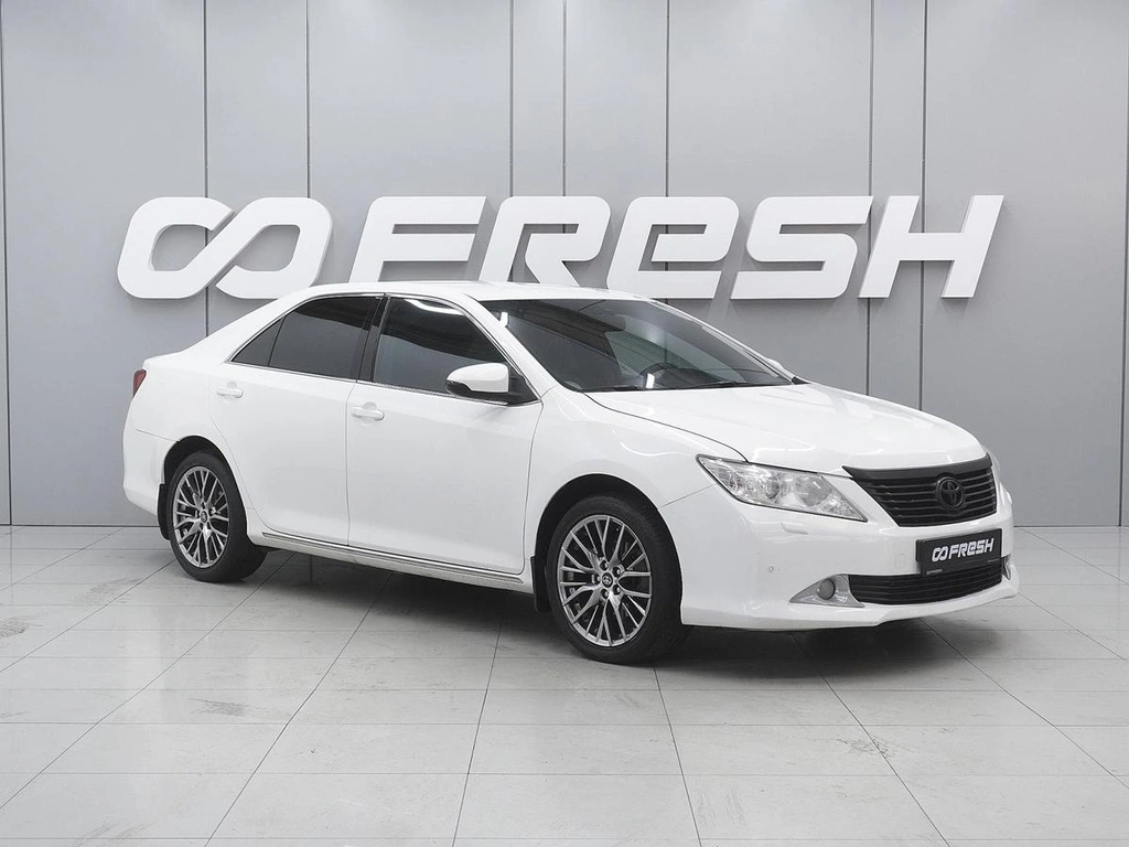 Седан Toyota Camry 2012 года, 1660000 рублей, Ростов-на-Дону
