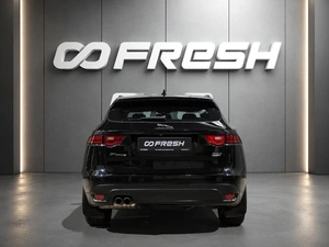 Внедорожник Jaguar F-Pace 2016 года, 2149000 рублей, Воронеж