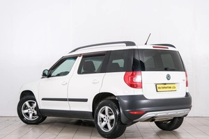 Внедорожник Skoda Yeti 2011 года, 1199000 рублей, Красноярск