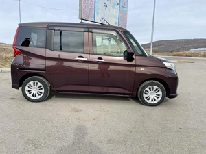 Минивэн Toyota Roomy 2018 года, 1000000 рублей, Ужур