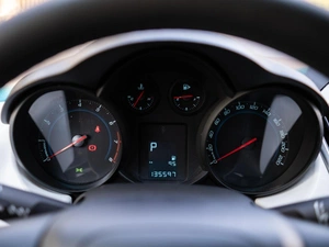 Седан Chevrolet Cruze 2014 года, 979000 рублей, Большой Сочи