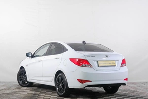 Седан Hyundai Solaris 2016 года, 899000 рублей, Кемерово