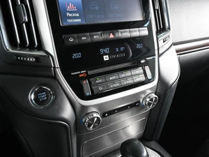 Внедорожник Toyota Land Cruiser 2018 года, 6890000 рублей, Аксай