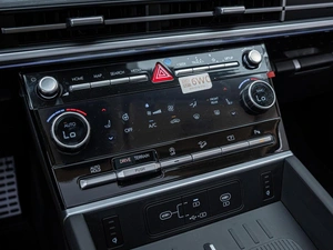 Внедорожник Hyundai Santa Fe 2023 года, 5928000 рублей, Краснодар