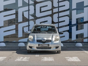 Хетчбэк Toyota Yaris 2007 года, 650000 рублей, Краснодар