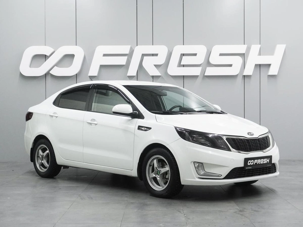 Седан Kia Rio 2014 года, 963000 рублей, Воронеж