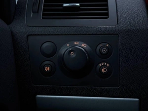 Минивэн Opel Zafira 2010 года, 879000 рублей, Ижевск